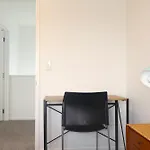 Stunning 3 Bedrooms Sleeps 6 In Cbd